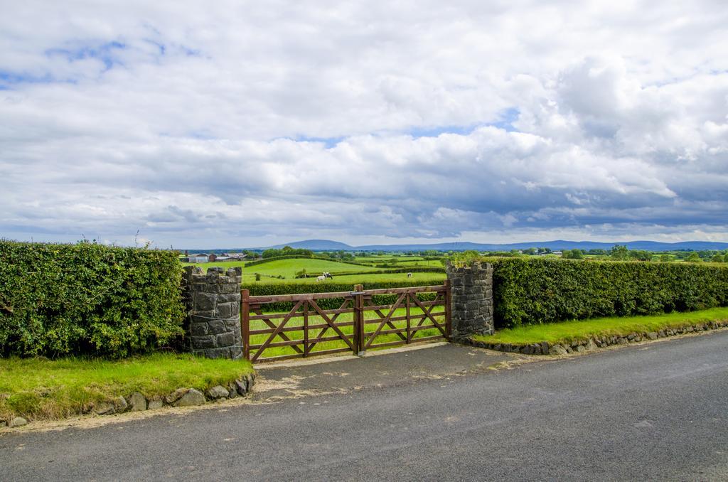 Ulster Cottages Bushmills Bagian luar foto